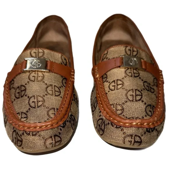 Giani Bernini - Logo Loafers Women’s Size 10M - Monogram Slip‑On Comfort Flats - Picture 4 of 13